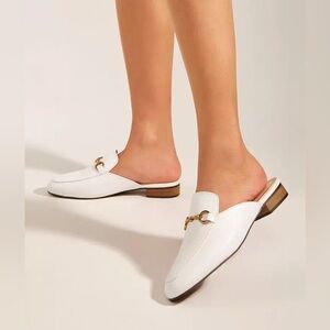 White mules